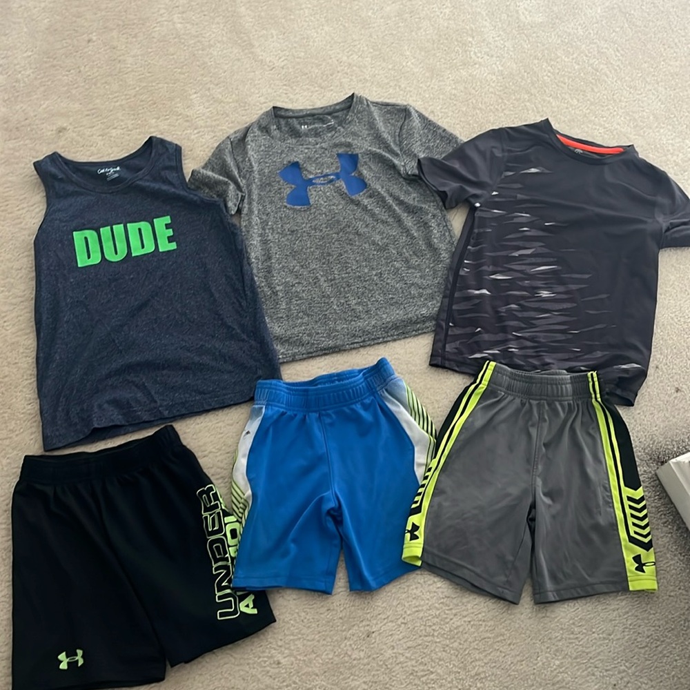 Set of 3 shirts and 3 shorts Under Armour lot